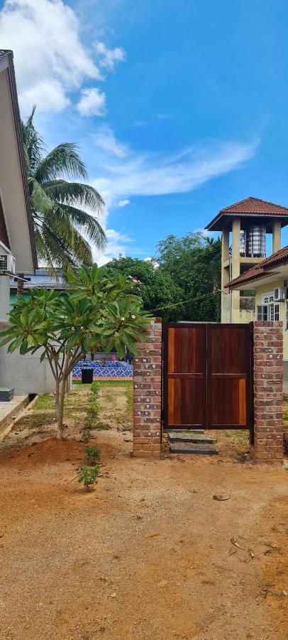 Casa Tiga Homestay Besut Kampung Kuala Besut Eksteriør billede